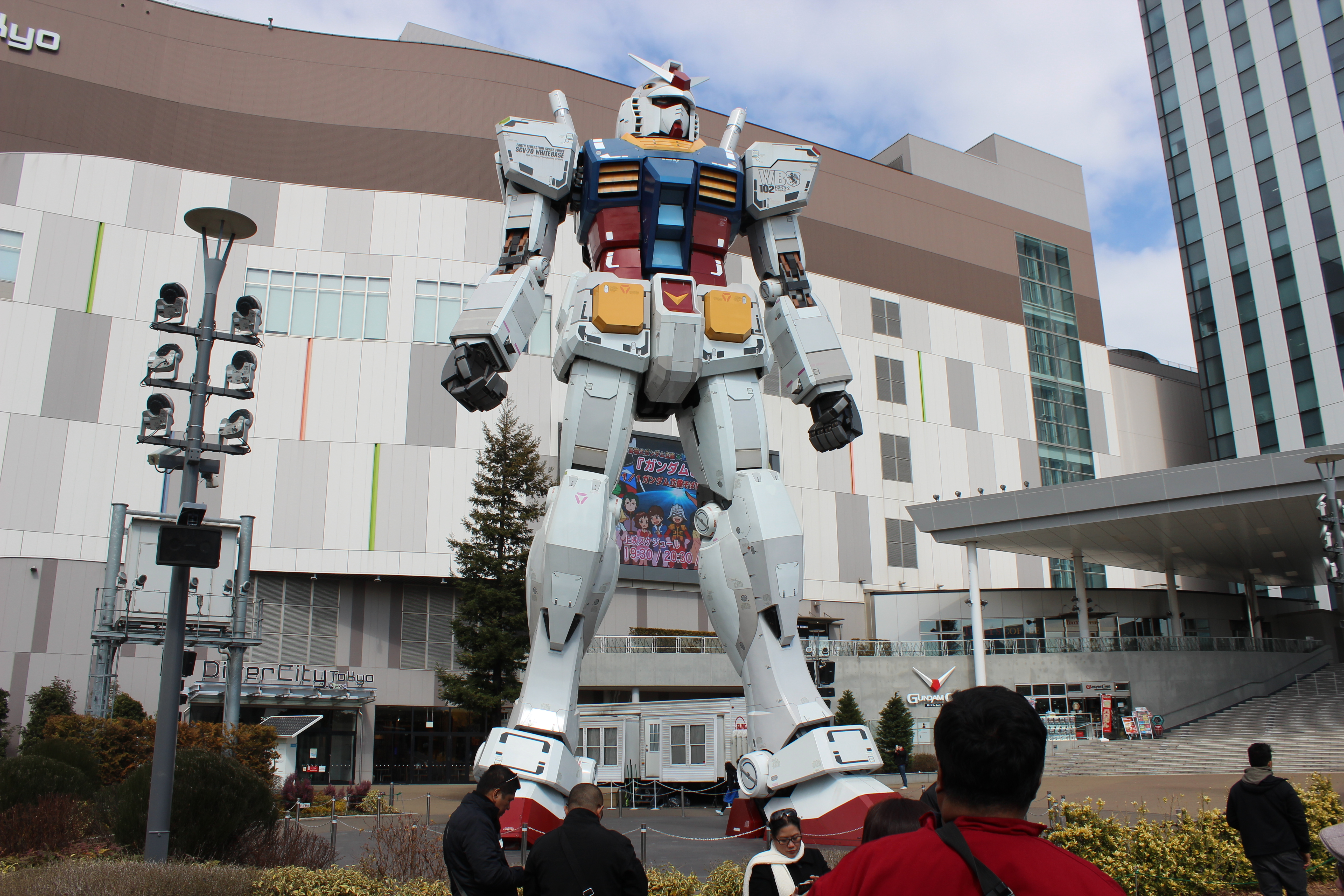 Gundam Statue